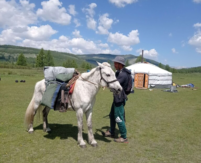 Mongolie à cheval