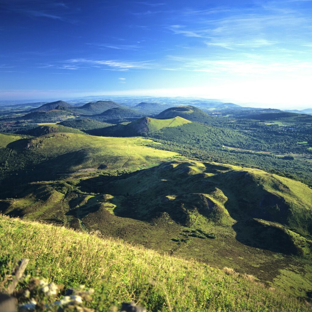 Une boucle autour des volcans du puy de dômes​